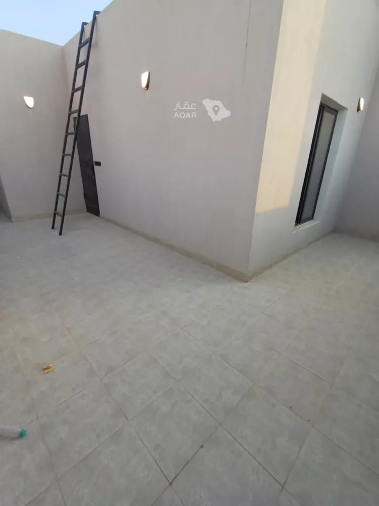 دور للبيع في شارع عبدالله بن أبي الهذيل, حي الرمال, مدينة الرياض, منطقة الرياض 7