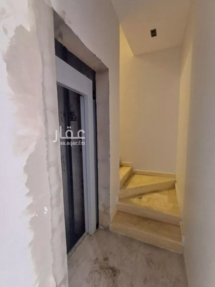 دور للبيع في شارع الحرف, حي النظيم, مدينة الرياض, منطقة الرياض