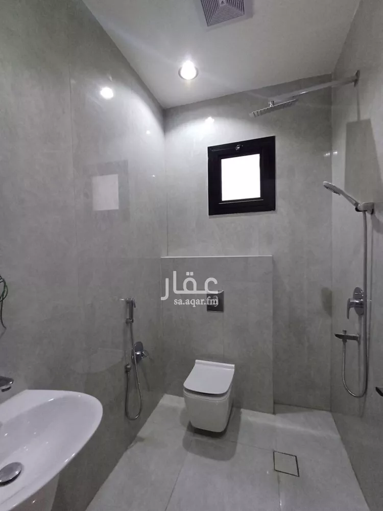 فيلا للبيع في شارع إبراهيم بن حسين, حي الرمال, مدينة الرياض, منطقة الرياض