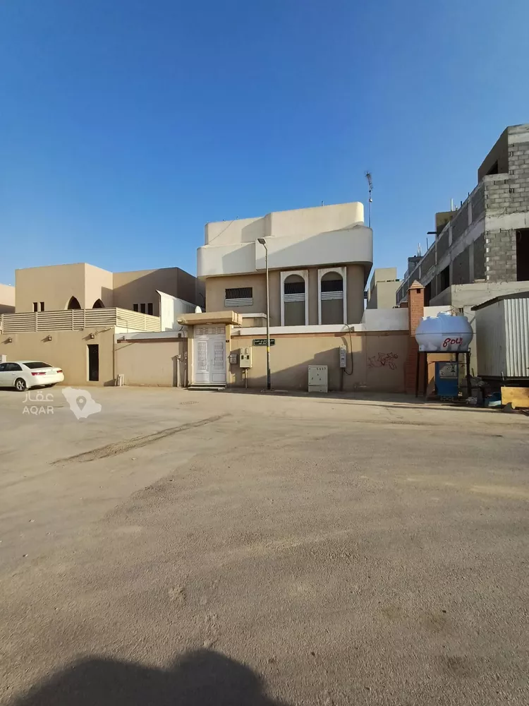 فيلا للبيع في شارع أبي الفضائل الحنفي, حي الملك فهد, مدينة الرياض, منطقة الرياض 3
