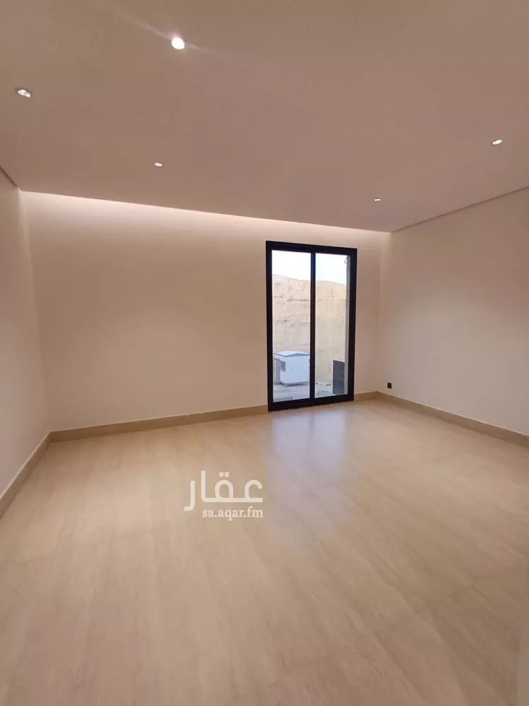 Floor for Sale in Riyadh Ash Sharq 10