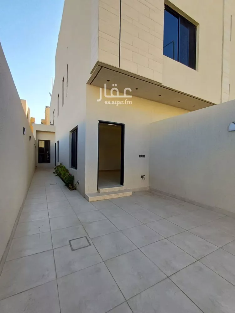 دور للبيع في شارع الشريف الكحال, حي الرمال, مدينة الرياض, منطقة الرياض 9