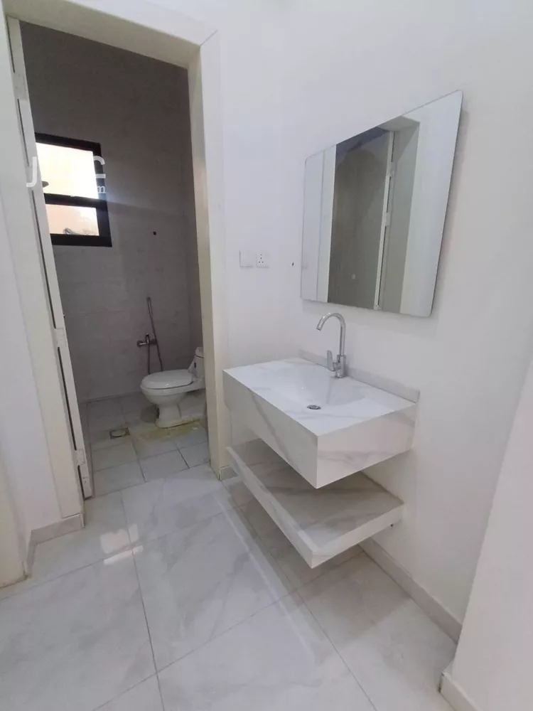 Villa for Sale in Riyadh Al Janadriyah 20