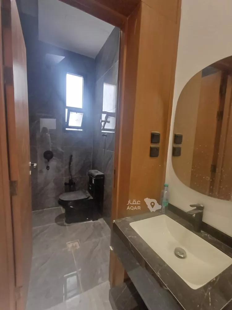 شقة للبيع في شارع عبدالواحد الجوهري, حي البيان, مدينة الرياض, منطقة الرياض 5