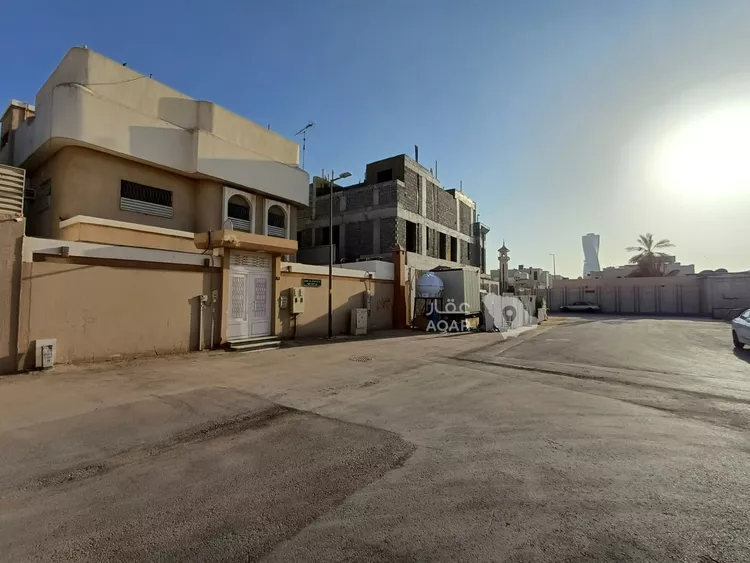 فيلا للبيع في شارع أبي الفضائل الحنفي, حي الملك فهد, مدينة الرياض, منطقة الرياض 2