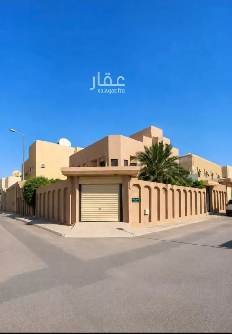 فيلا للبيع في شارع عمر البنا, حي النزهة, مدينة الرياض, منطقة الرياض