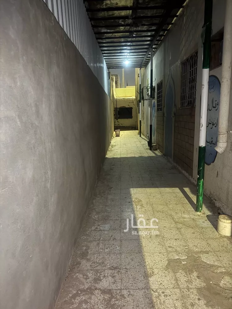عمارة للإيجار في شارع احمد بن ابراهيم منصور, حي سكة الحديد, مدينة المدينه المنوره, منطقة المدينة المنورة صورة 2