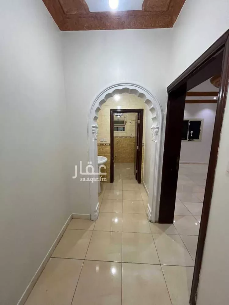 عمارة للإيجار في شارع عبدالله ابن سرجس, حي السلام, مدينة المدينه المنوره, منطقة المدينة المنورة صورة 3