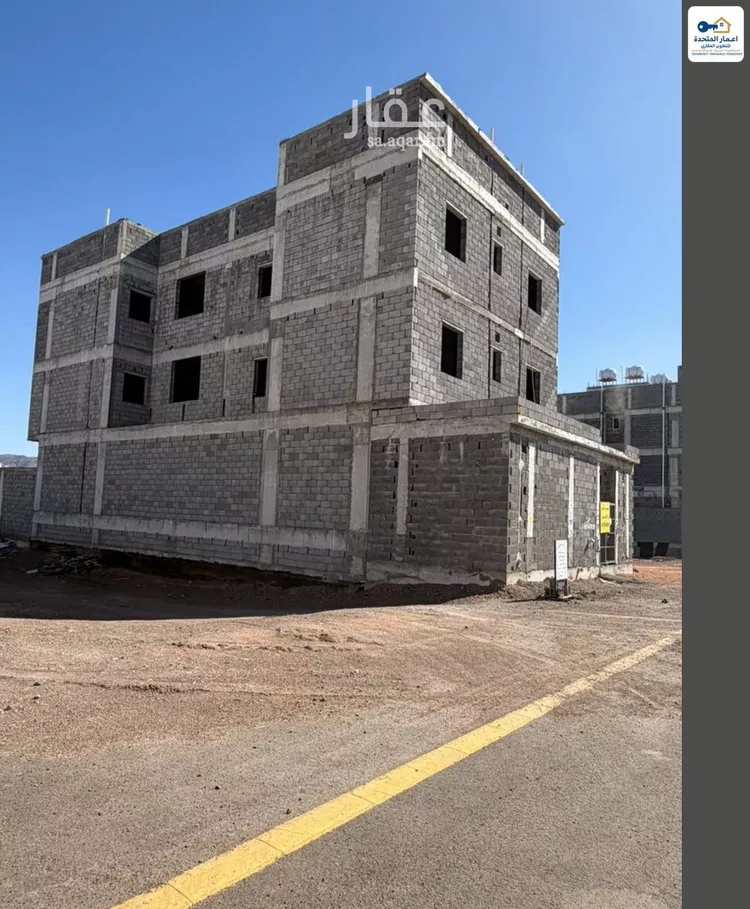 عمارة للبيع في شارع فلان ابن شراحبيل, حي ورقان, مدينة المدينة المنورة, منطقة المدينة المنورة صورة 2