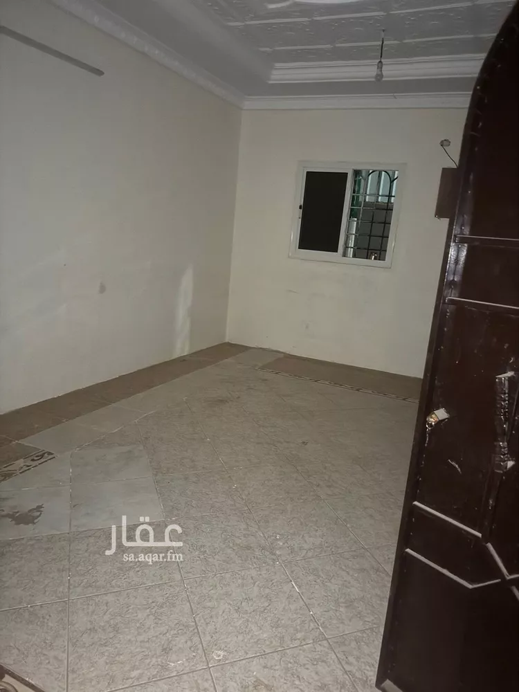 عمارة للإيجار في شارع احمد بن ابراهيم منصور, حي سكة الحديد, مدينة المدينه المنوره, منطقة المدينة المنورة