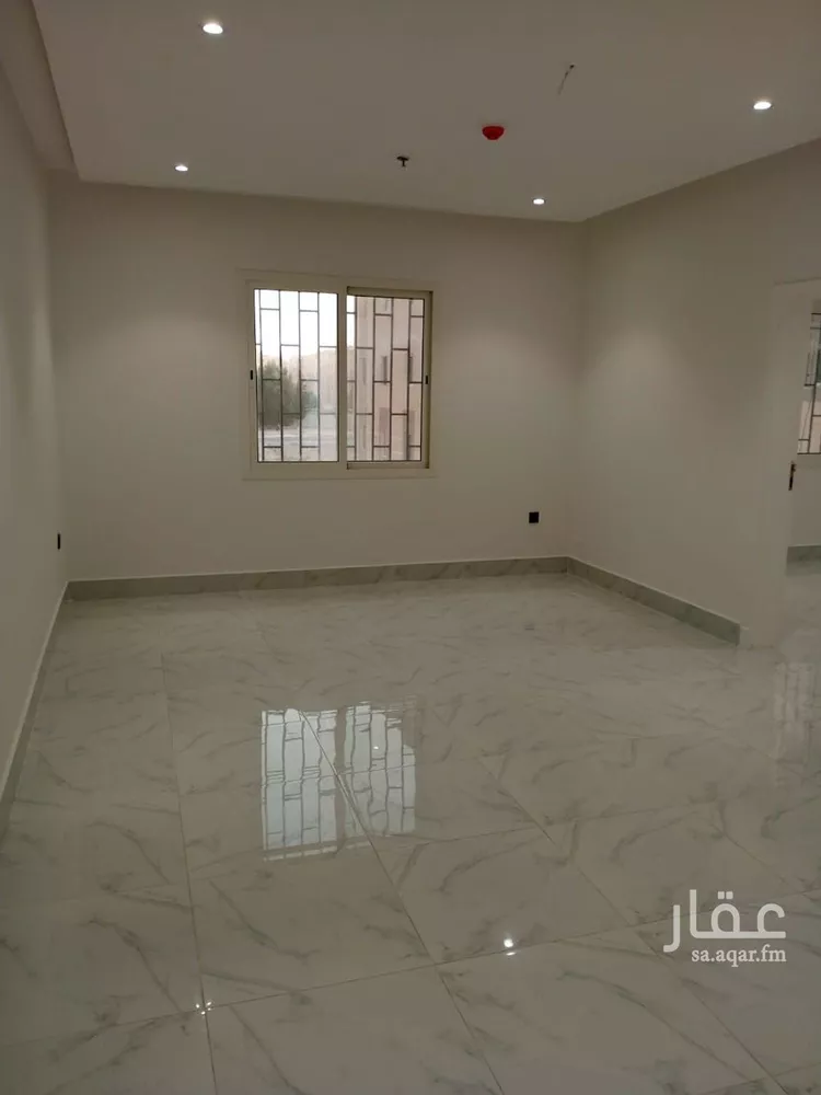 شقة للبيع في شارع النعيرية, حي الحمراء, مدينة الخبر, المنطقة الشرقية صورة 3