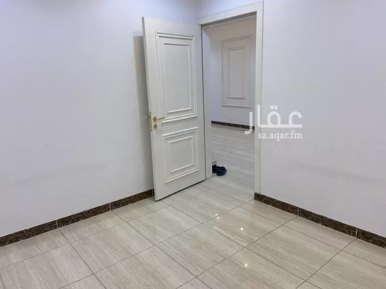 فيلا للبيع في شارع الجميل, حي الدار البيضاء, مدينة الرياض, منطقة الرياض صورة 4