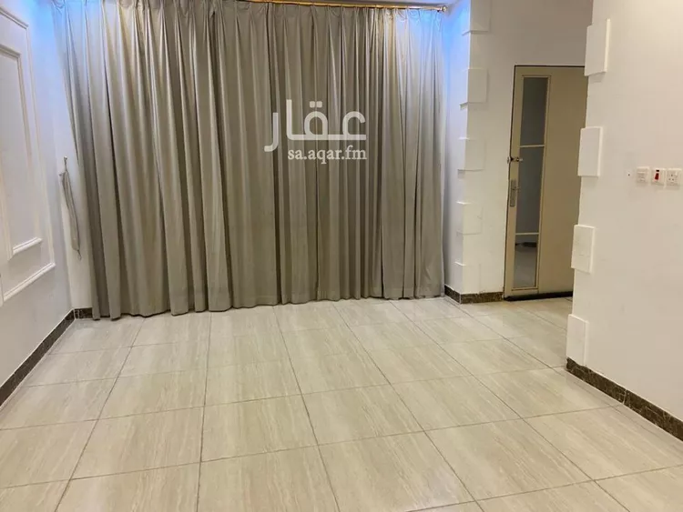 فيلا للبيع في شارع الجميل, حي الدار البيضاء, مدينة الرياض, منطقة الرياض صورة 3