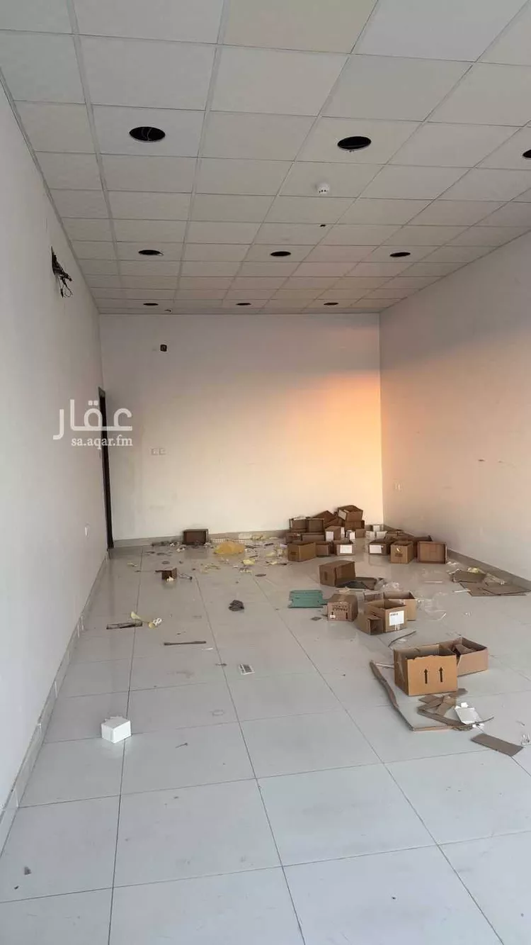 محل للإيجار في شارع سدير, حي ظهرة لبن, مدينة الرياض, منطقة الرياض