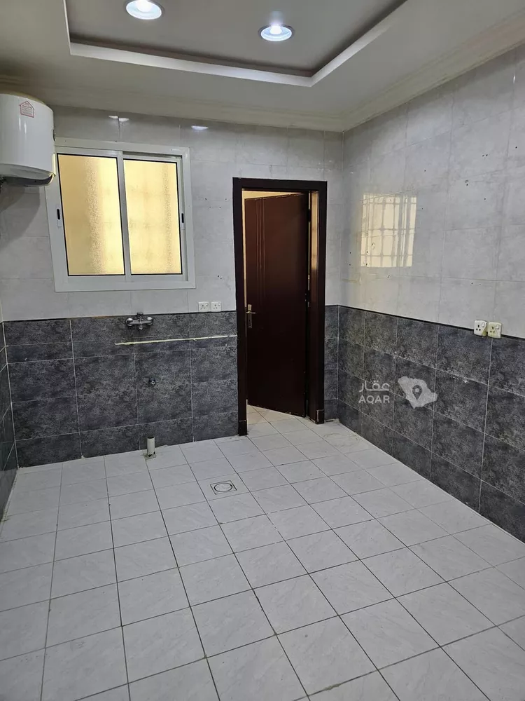 شقة للإيجار في شارع عسفان, حي ظهرة لبن, مدينة الرياض, منطقة الرياض 7