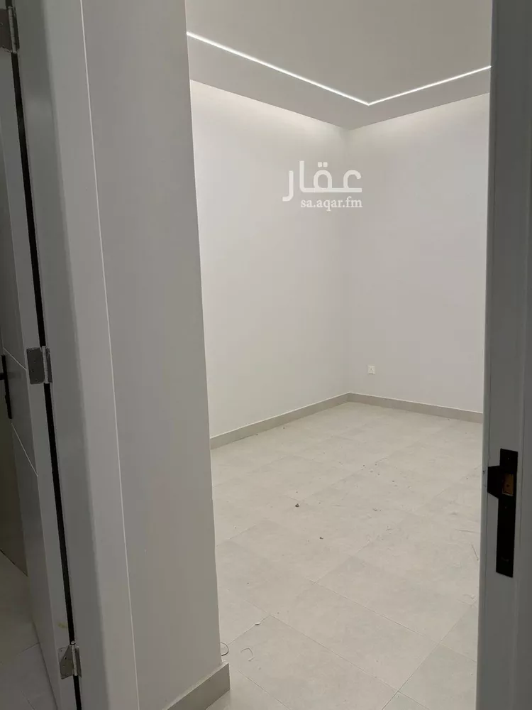 فيلا للإيجار في شارع تيمور, حي ظهرة لبن, مدينة الرياض, منطقة الرياض صورة 2