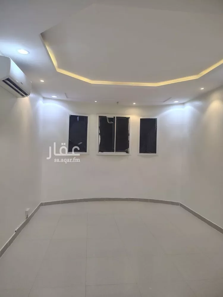 فيلا للإيجار في شارع تيمور, حي ظهرة لبن, مدينة الرياض, منطقة الرياض