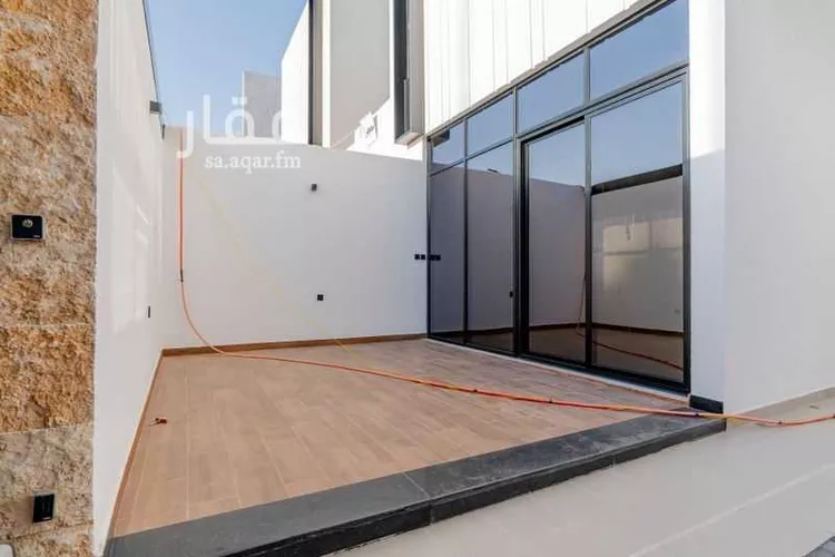 undefined صورة 5