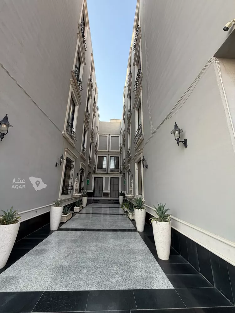 Apartment for Rent in Riyadh Al Malqa 6