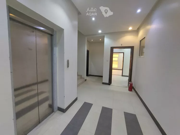 عمارة للإيجار في شارع أبي الحسن الزنبقي, حي عرقة, مدينة الرياض, منطقة الرياض 9