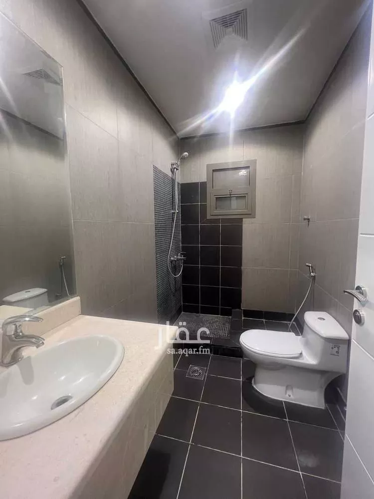 شقة للبيع في شارع القرية العليا, حي الحمراء, مدينة الخبر, المنطقة الشرقية صورة 4