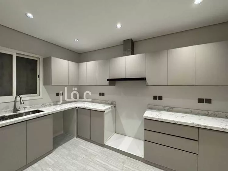 فيلا للبيع في شارع محمد بن البناء, حي إشبيلية, مدينة الرياض, منطقة الرياض صورة 4