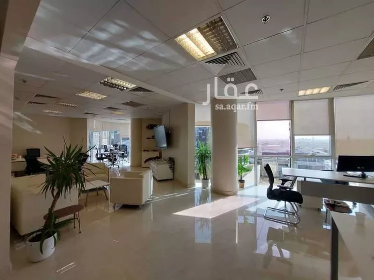 مكتب تجاري للإيجار في شارع رقم 92, حي العليا, مدينة الرياض, منطقة الرياض صورة 4