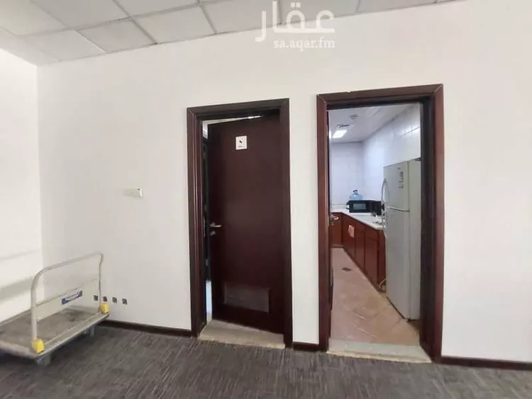 Tower for rent in Riyadh Al Wizarat صورة 4