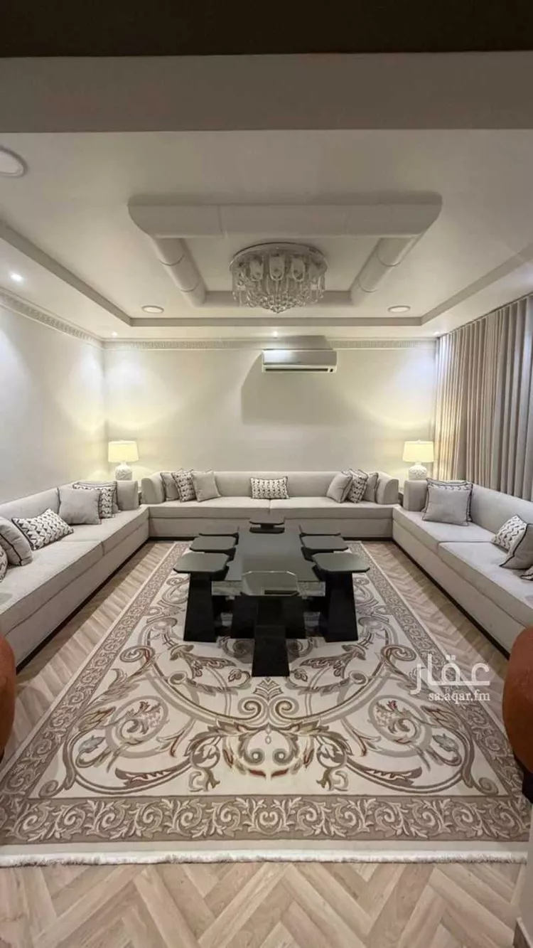 فيلا للبيع في شارع مطلق بن صالح بن مطلق, حي إشبيلية, مدينة الرياض, منطقة الرياض صورة 2