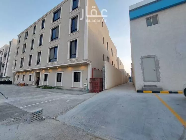 Building for Rent in Riyadh An Narjis