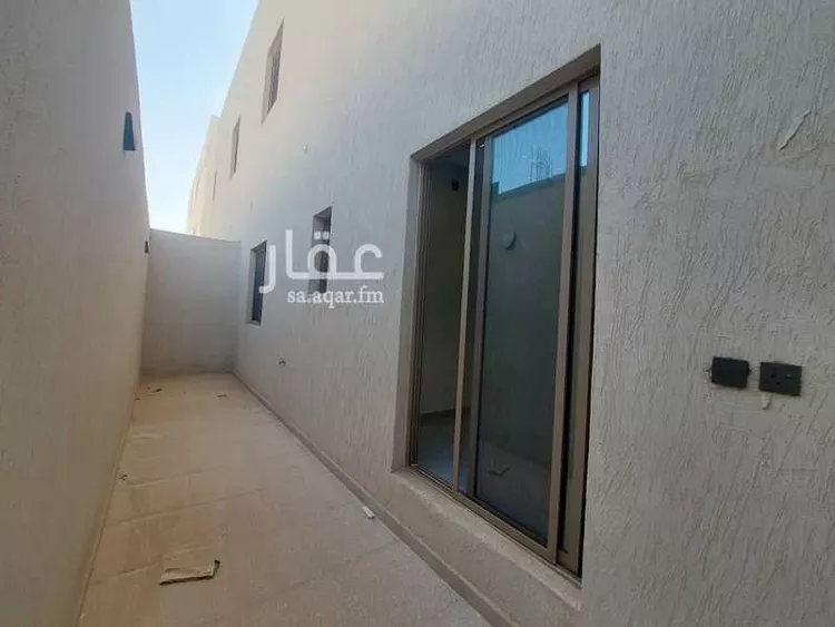 دور للبيع في شارع رقم 102, حي الجنادرية, مدينة الرياض, منطقة الرياض 10