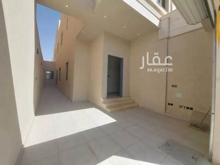 دور للبيع في شارع رقم 102, حي الجنادرية, مدينة الرياض, منطقة الرياض 9