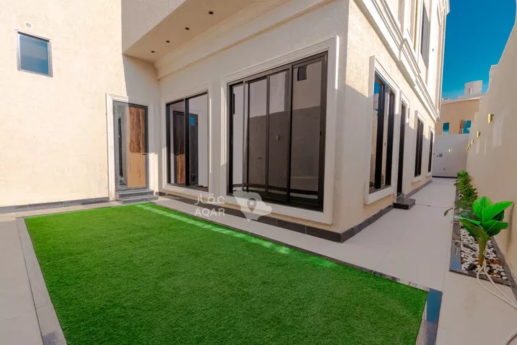 فيلا للبيع في شارع أحمد آل عبدالقادر, حي النرجس, مدينة الرياض, منطقة الرياض 26