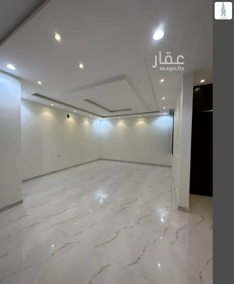 فيلا للبيع في شارع أبي السعود بن ظهيرة, حي الرمال, مدينة الرياض, منطقة الرياض صورة 4