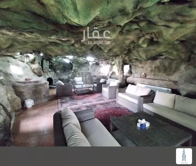 استراحة للبيع في شارع حرب السلمي, حي الرمال, مدينة الرياض, منطقة الرياض 18