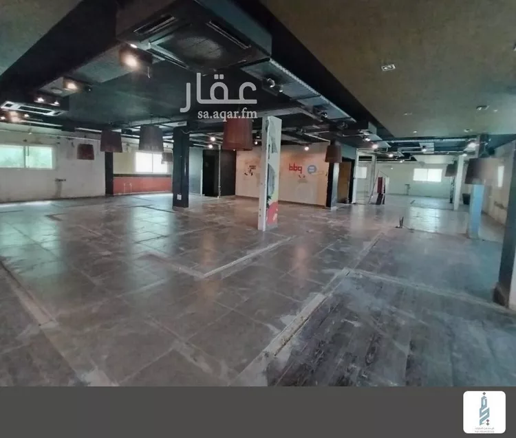عمارة للإيجار في شارع الامير سلطان ابن عبدالعزيز, حي العليا, مدينة الرياض, منطقة الرياض 8