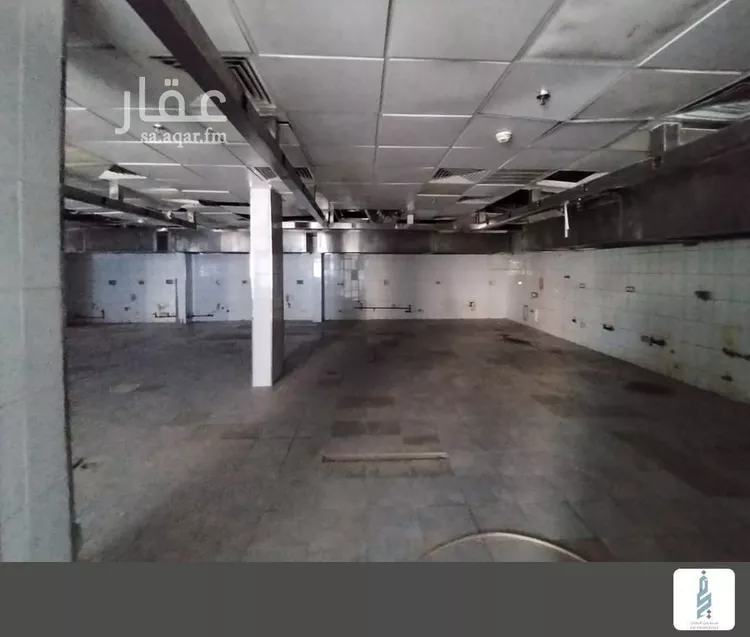 عمارة للإيجار في شارع الامير سلطان ابن عبدالعزيز, حي العليا, مدينة الرياض, منطقة الرياض 11