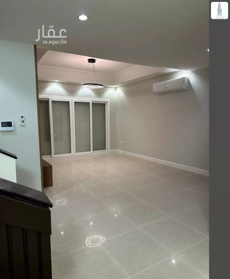 فيلا للإيجار في شارع رقم 42, حي الياسمين, مدينة الرياض, منطقة الرياض صورة 2