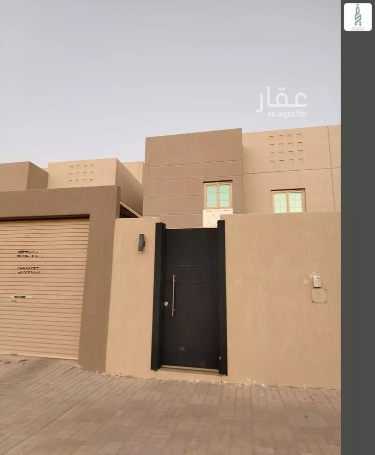 فيلا للبيع في شارع علي بن عمر الحمامي, حي مطار الملك خالد الدولي, مدينة الرياض, منطقة الرياض صورة 2