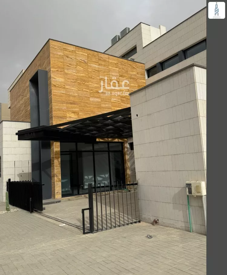 فيلا للبيع في شارع العاصمة 32, حي العاصمة, مدينة الدرعية, منطقة الرياض صورة 2