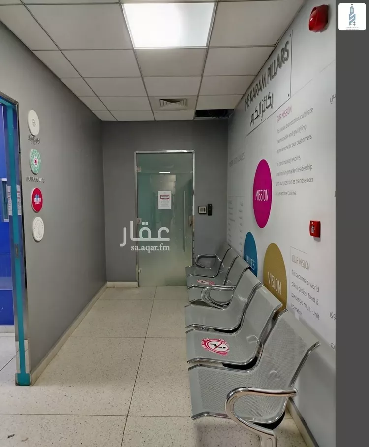 مكتب تجاري للإيجار في شارع الدائرى الشمالى الفرعي, حي النخيل, مدينة الرياض, منطقة الرياض 18