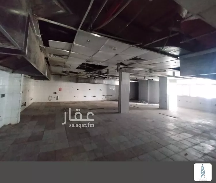 عمارة للإيجار في شارع الامير سلطان ابن عبدالعزيز, حي العليا, مدينة الرياض, منطقة الرياض 12