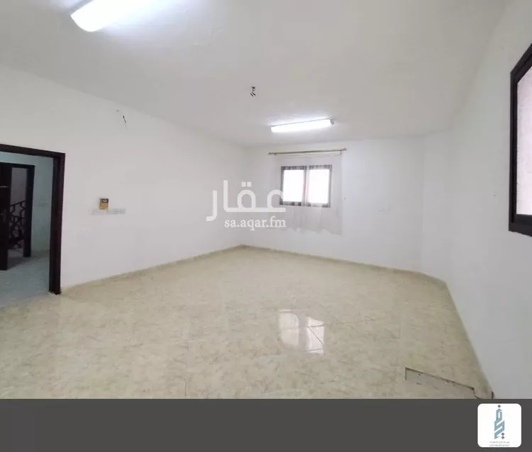 فيلا للبيع في شارع أبي المناقب الدينوري, حي السويدي الغربي, مدينة الرياض, منطقة الرياض 15