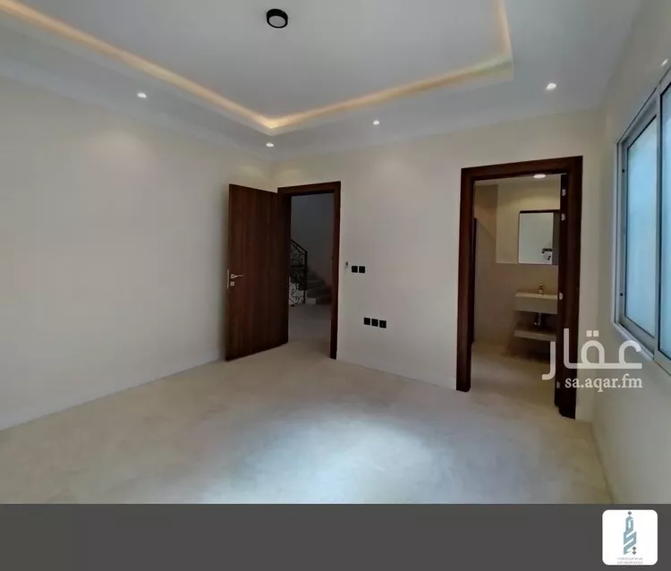 فيلا للإيجار في شارع جعفر المعتصم, حي الرفيعة, مدينة الرياض, منطقة الرياض 12
