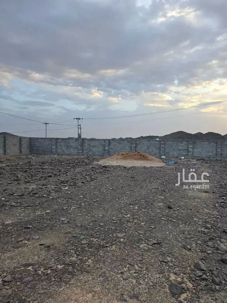 Warehouse for Rent in Medina Al Matar صورة 3