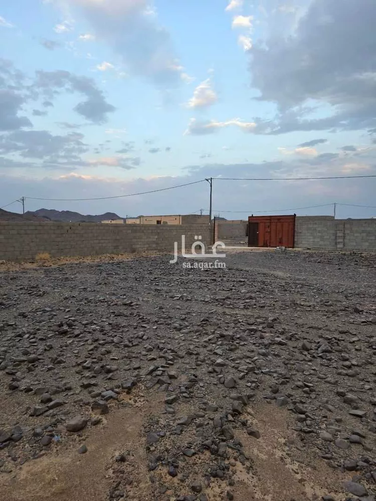 Warehouse for Rent in Medina Al Matar صورة 4