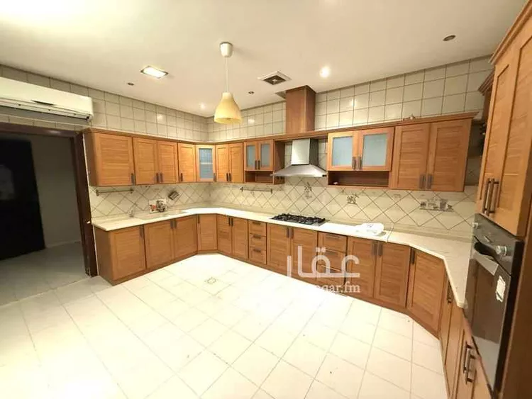 فيلا للإيجار في شارع حسن الاهدل, حي الريان, مدينة بريدة, منطقة القصيم صورة 3