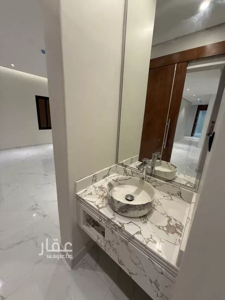 شقة للإيجار في شارع الصندول, حي المنتزة, مدينة الدمام, المنطقة الشرقية صورة 4