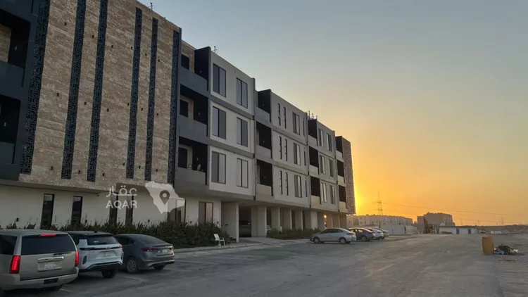 شقة للبيع في شارع مروان الهمداني ، حي الحزم ، الرياض ، منطقة الرياض 3