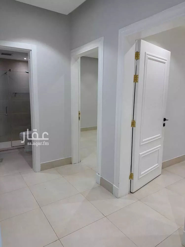 شقة للبيع في شارع الشيخ عبدالله بن جبرين, حي القيروان, مدينة الرياض, منطقة الرياض صورة 4